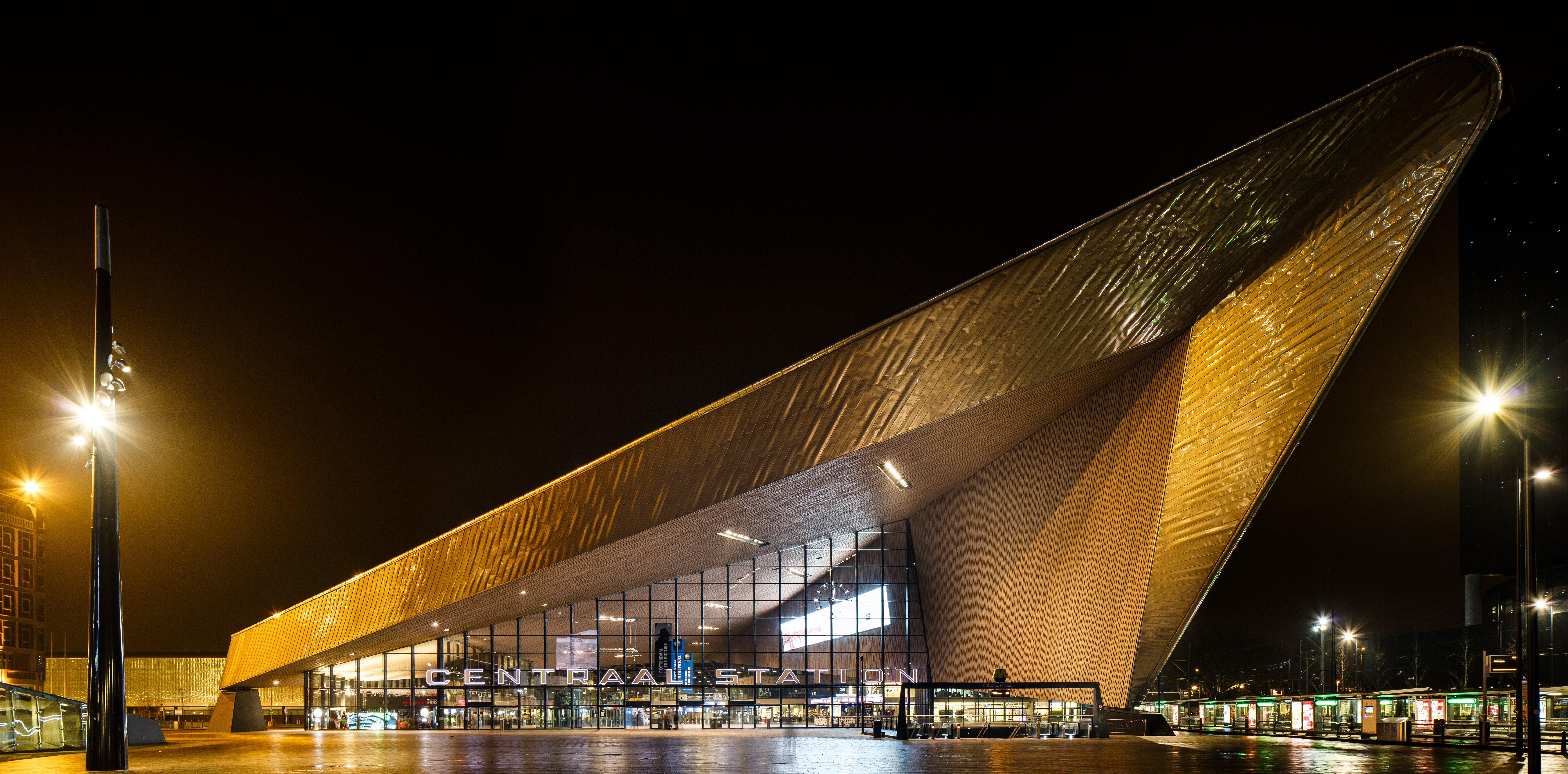 Holiday Inn Express Rotterdam - Central Station By Ihg מראה חיצוני תמונה