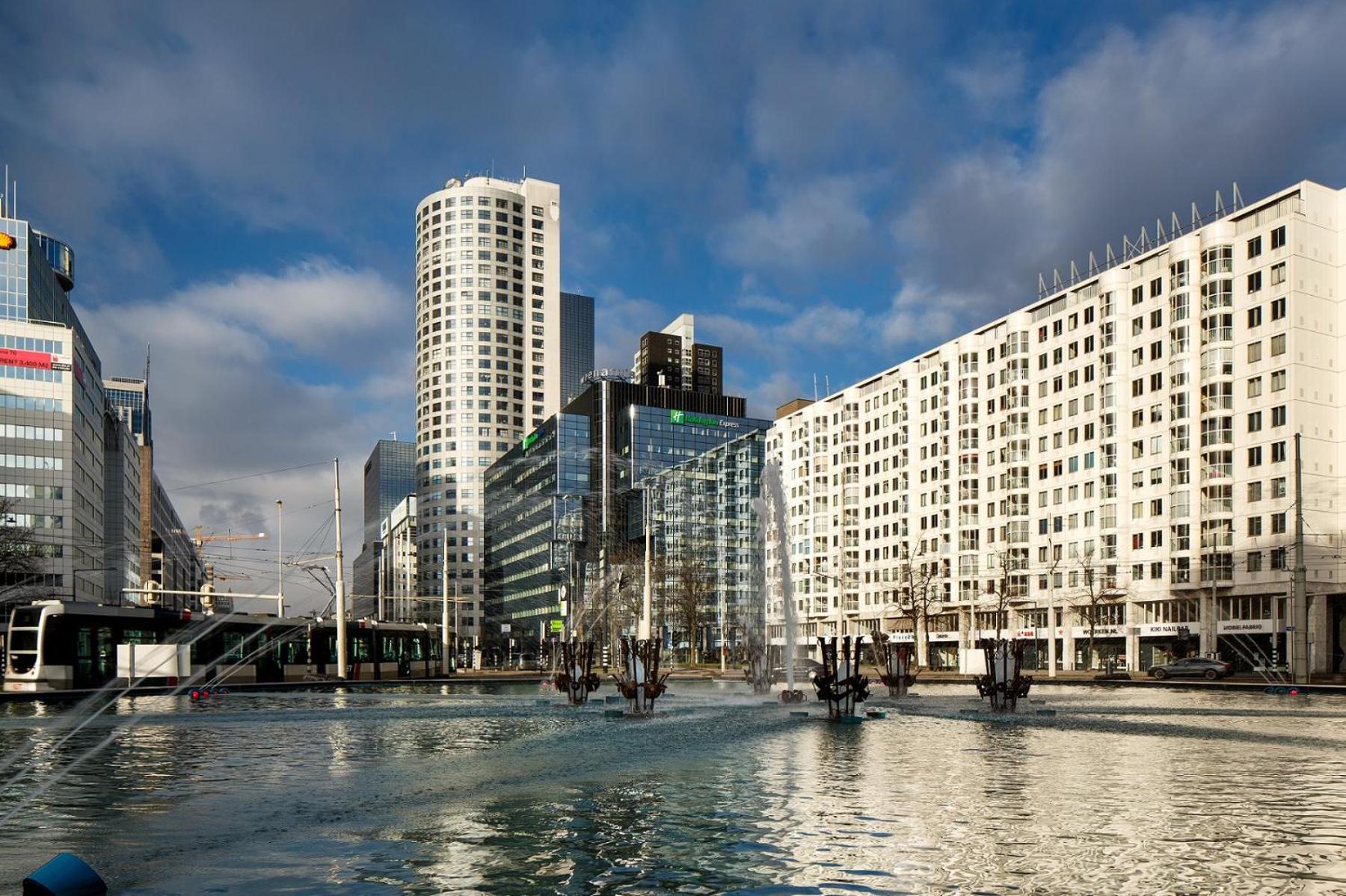 Holiday Inn Express Rotterdam - Central Station By Ihg מראה חיצוני תמונה