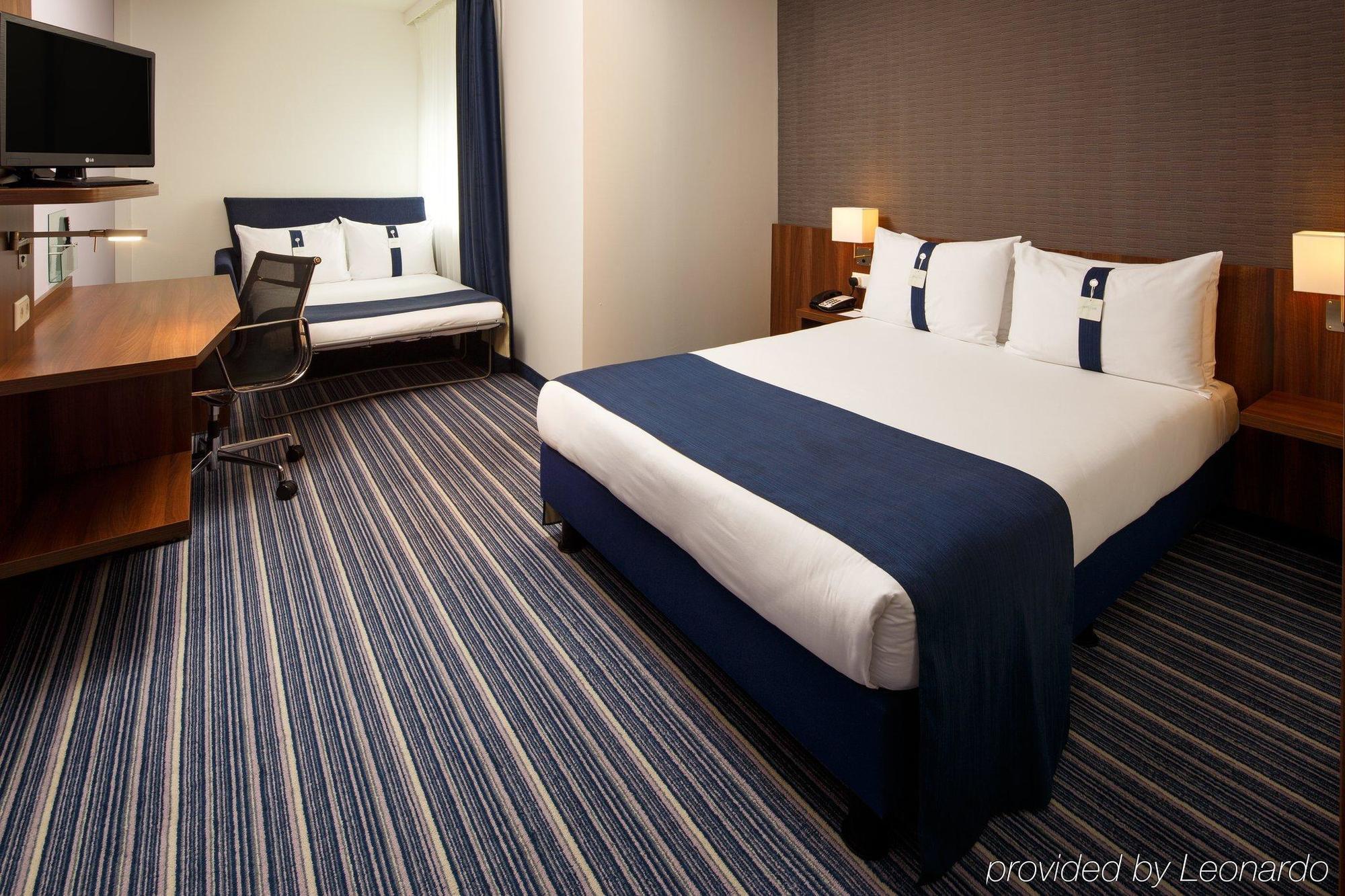 Holiday Inn Express Rotterdam - Central Station By Ihg מראה חיצוני תמונה